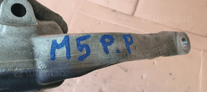 Mocowanie amortyzatora prawy przód BMW M5 G30 F90 686120003 8