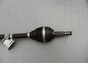 Półoś prawa 391009101R Renault Clio IV 0,9 TCE 3