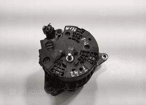 Alternator mercedes a-klasa W176 1.8 cdi A0009063322 0125711028 2012-2018 5