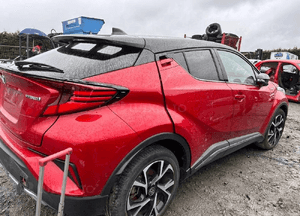 TOYOTA C-HR Lift 2TB drzwi prawe tylne prawy tył idealne kompletne