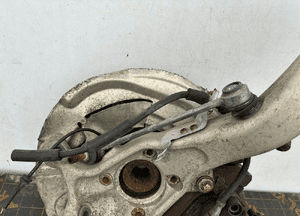 BMW E70 / E71 Zwrotnica piasta przód Prawa - 16298 2