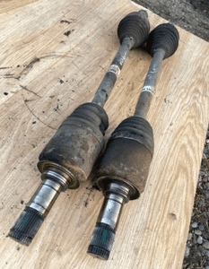 MERCEDES ML 163 Półoś tyl tylna most wahacz amortyzator  Piasta  4.0 cdi 12