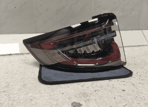 Land rover discovery sport L550 lift lampa tył tylna lewa oryginał 4