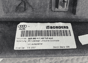 Pólka 8K5863411AB Podszybie Bagażnika Oslona Tapicerka Czarna Tył Tylna Audi A4 B8 Sedan 16