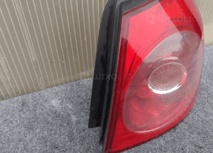 Lampa tylna tył prawa vw golf 5 v oryginał wysyłka! 2