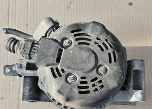 Toyota Avensis T27 2.2 D4D alternator 27060-0G021 4
