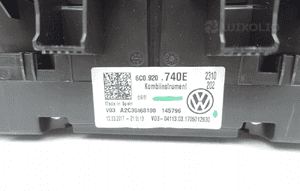 Licznik zegary vw polo v lift 6C0 6C0920740E 6