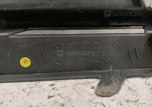 Kratka zderzaka przód lewa vw scirocco 1K8853665B 08-14 3