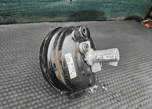 Serwo 8E0612105P Pompa Pompka Hamulcowa Wspomaganie Hamulca Audi A4 B6 B7 VW 13