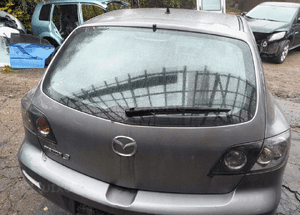 Mazda 3 BK 03-09 Klapa tylna szyba tylna w 29Y 1