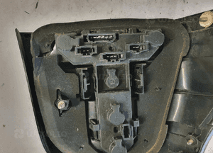 * LAMPA TYLNA PRAWA TYŁ PRAWO VOLKSWAGEN GOLF 4 HB 3D 7