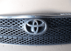 Atrapa grill toyota corolla E12 chrom oryginał 3