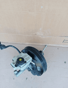 Serwo wspomaganie hamulca Skoda Octavia II 1K1614105AF 4