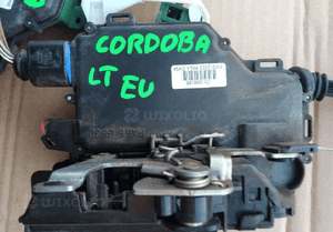 Seat Ibiza Cordoba VW Polo Skoda Fabia  zamek drzwi tyl tylnych lewy prawy 4