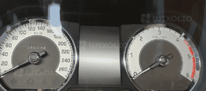 Licznik zegary oryginał Jaguar XF X250 2.7 TDV6 8X23-10849-KJ 4