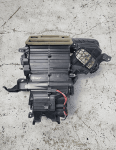 OBUDOWA NAGRZEWNICY NAGRZEWNICA Klimatyzacja Ford B-Max BMax AV11-19B555-AD 1