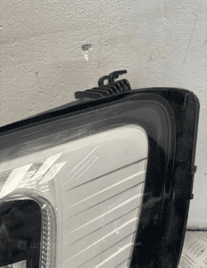 Lampa lewy przod renault master iv 4 260607867R 2
