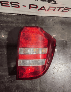 Lampa prawy tył tylna dolna kia ceed i sw kombi 06-09 3