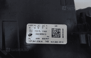 Cupra born 10F lampa prawy przód prawa przednia 10F941008H 11