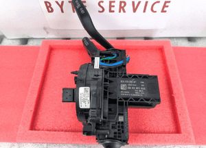 Audi OE Przełącznik zespolony 82A953521MT 4