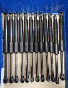 Siłownik Klapy VW 2GC827550A 3