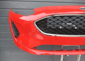 Zderzak przedni przód ford fiesta MK8 2017- 3