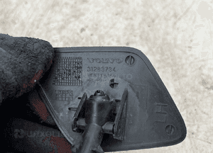 SPRYSKIWACZ LAMPY LEWY 31283734 VOLVO V40 II 4