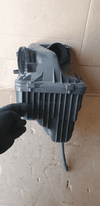 Obudowa filtra powietrza Peugeot 607 2.7 HDI 9648724680 3