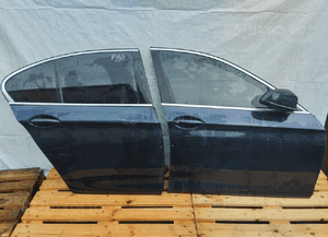 Drzwi przednie przód tył tylne prawe bmw F10 2