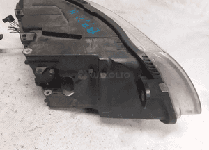 Przod przednia lampa lewa audi A6 C6 3