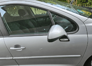 Peugeot 207 drzwi przód przednie prawe EZRC 4