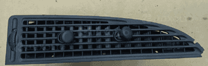 Saab 93 9-3 II  02-06 kratka wlot powietrza środkowy 2