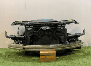 BMW X3 E83 Pas przedni kompletny - 12745 1