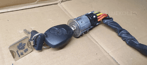 Stacyjka kluczyk Dacia Logan I 3