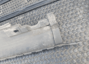 Listwa Listwy Próg Nakładka Zaślepka Progu Lewa Prawa Komplet Szara Audi A4 B6 Sedan Kombi 25