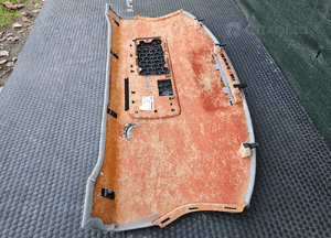 Oslona Glosnik Kratka Tapicerka Podszybie Polka Platin Hell Szyby Bagaznika Tyl Audi A4 B7 Sedan 33