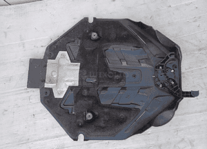 Bmw X6 E71 X5 E70 4.4 V8 F01 F04 F10 osłona pokrywa silnika górna 7577456 3