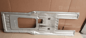 Osłona płyta podwozia pod silnik Jaguar XF X250 8X23-7J100-DE 4