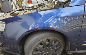 VW Passat B6 błotnik przód przedni prawy  LD5Q 2
