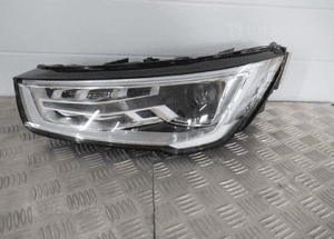 Lampa przód przednia lewa audi A1 lift xenon 2014- 1