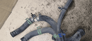 Obudowa termostatu termostat węże Seat Cordoba 1.4 8V 030121117N 5