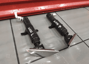 JAGUAR XF X250 3.0D DYSZA SPRYSKIWACZY LAMPY LEWY PRAWY PRZÓD ORYGINAŁ 1