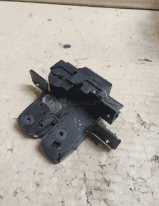 ZAMEK KLAPY TYŁ RENAULT MODUS CLIO III MEGANE II 8200947699 7