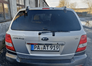 Klapa bagażnika tył tylna Kia Sorento 1