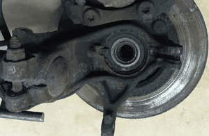 Peugeot 207 zwrotnica prawa lewa piasta 1.4 1.6 2