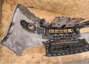 Opel Insignia 09-13 ZDERZAK PRZÓD GRILL 10