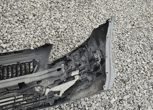 Zderzak przód przedni kompletny grill volvo V40 ii D2 2016-2019 lift 14