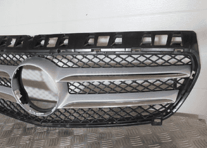 Grill gril atrapa mercedes a-klasa W176 2012- 5