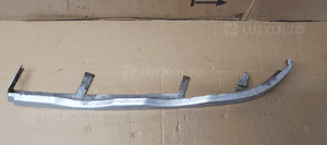 Listwa pod lampę lewy przód przednia lewa BMW 3 E46 8208481 2