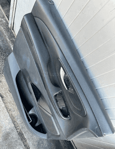 Mercedes 447 v klasa Metris Vito   tapicerka  boczek  Drzwi lewy przód 6